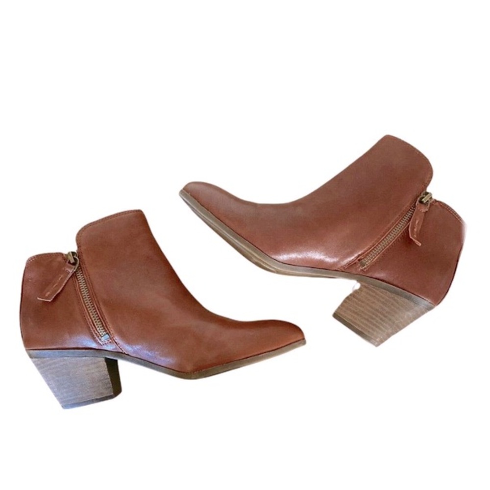 Frye Judith Leather booties size 10